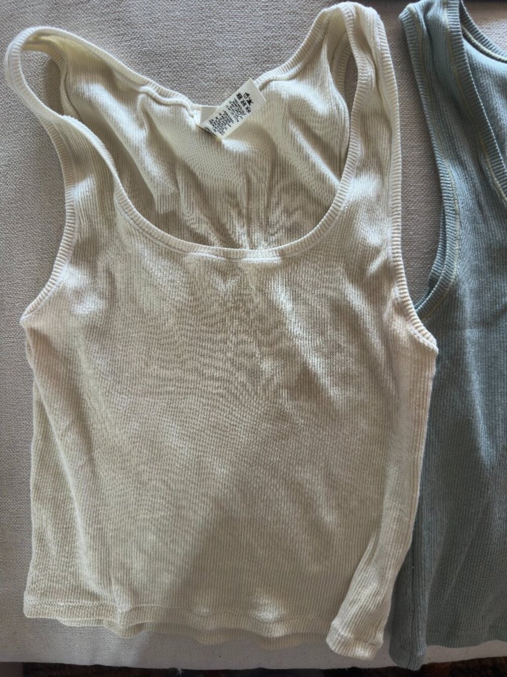 White skims cropped tank